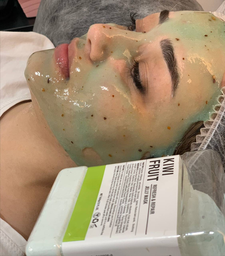 ماسک هیدروژلی کیوی ۶۵۰گرمی دکتر مینایر